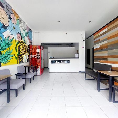 Cozy Stay Kupang Kupang  Exteriör bild