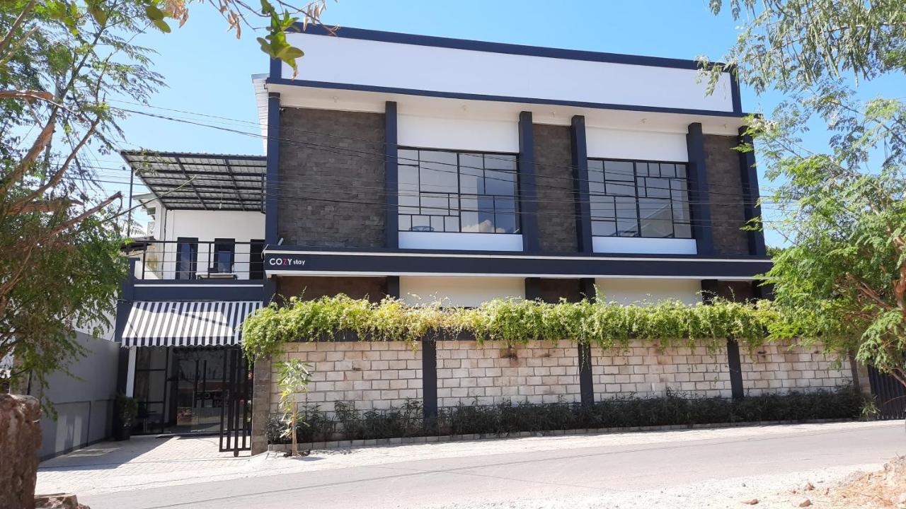 Cozy Stay Kupang Kupang  Exteriör bild