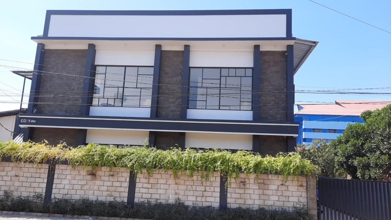 Cozy Stay Kupang Kupang  Exteriör bild