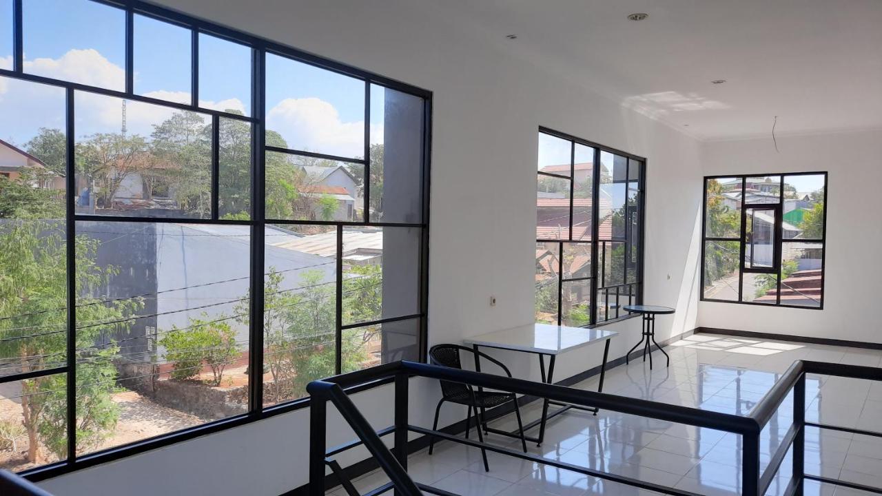 Cozy Stay Kupang Kupang  Exteriör bild