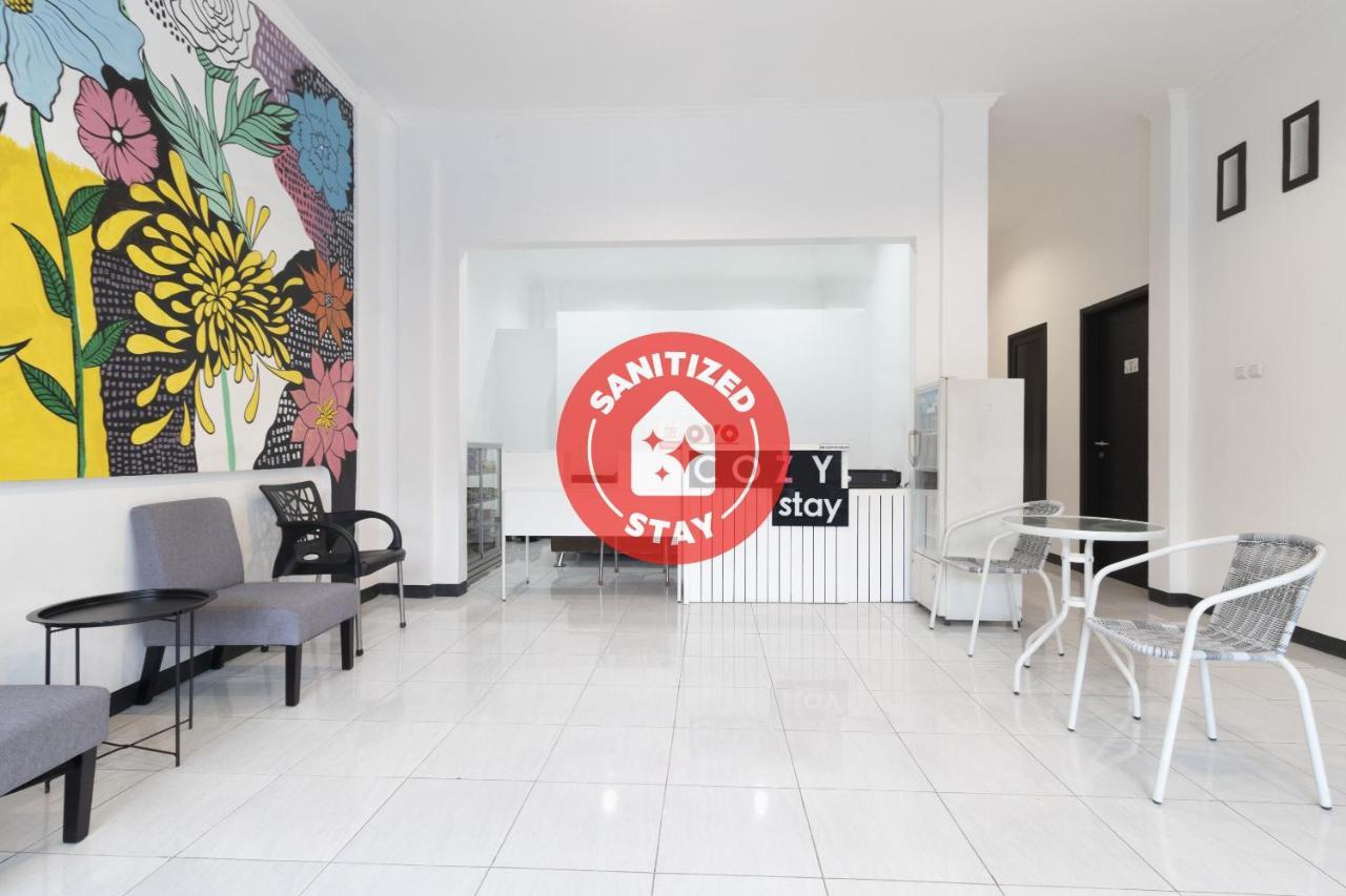 Cozy Stay Kupang Kupang  Exteriör bild
