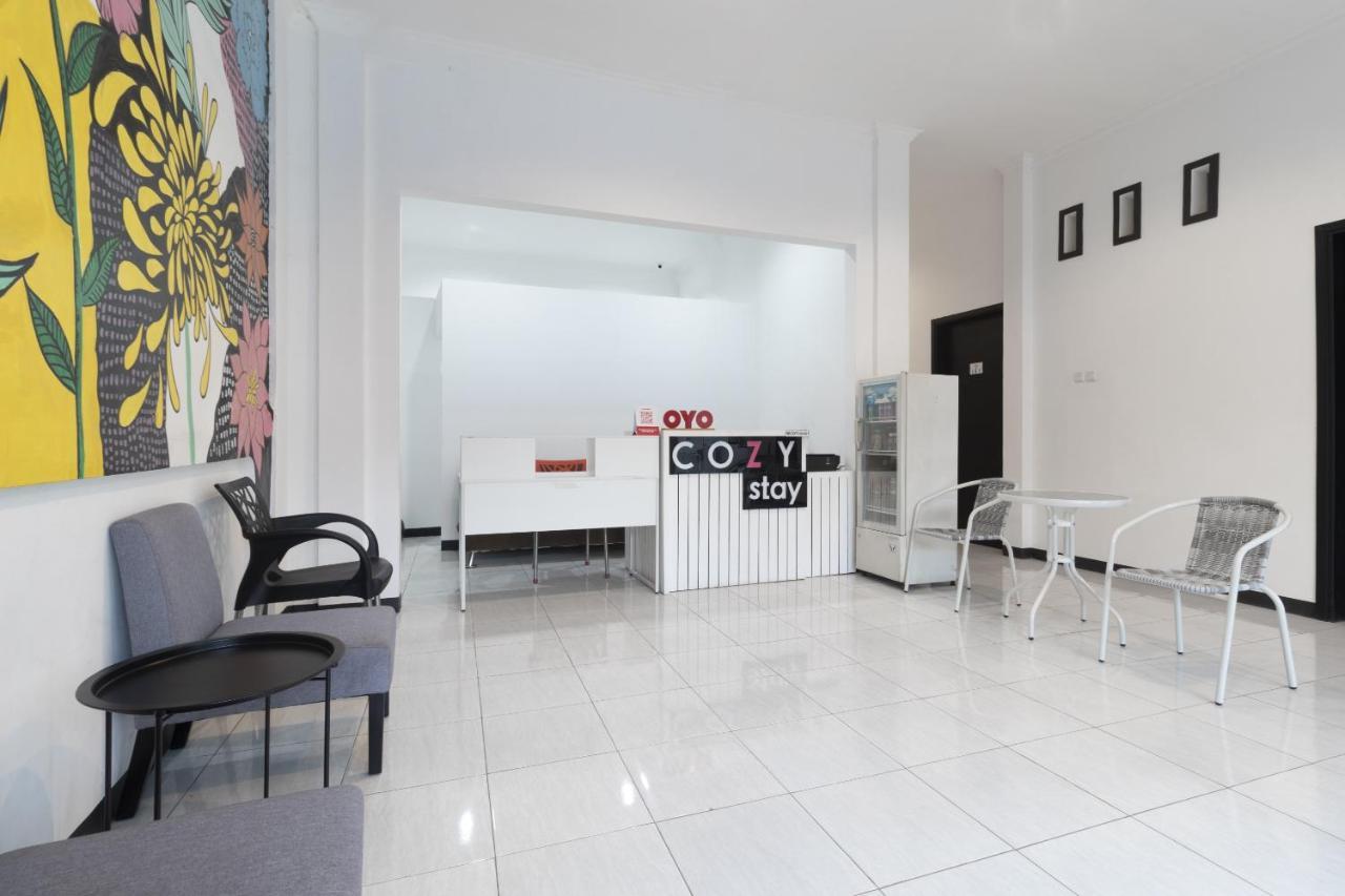 Cozy Stay Kupang Kupang  Exteriör bild