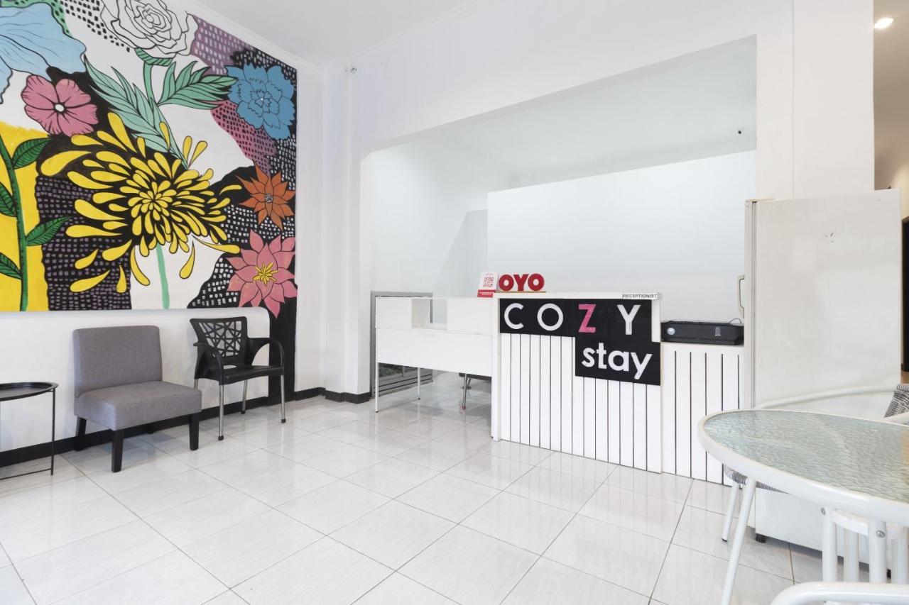 Cozy Stay Kupang Kupang  Exteriör bild