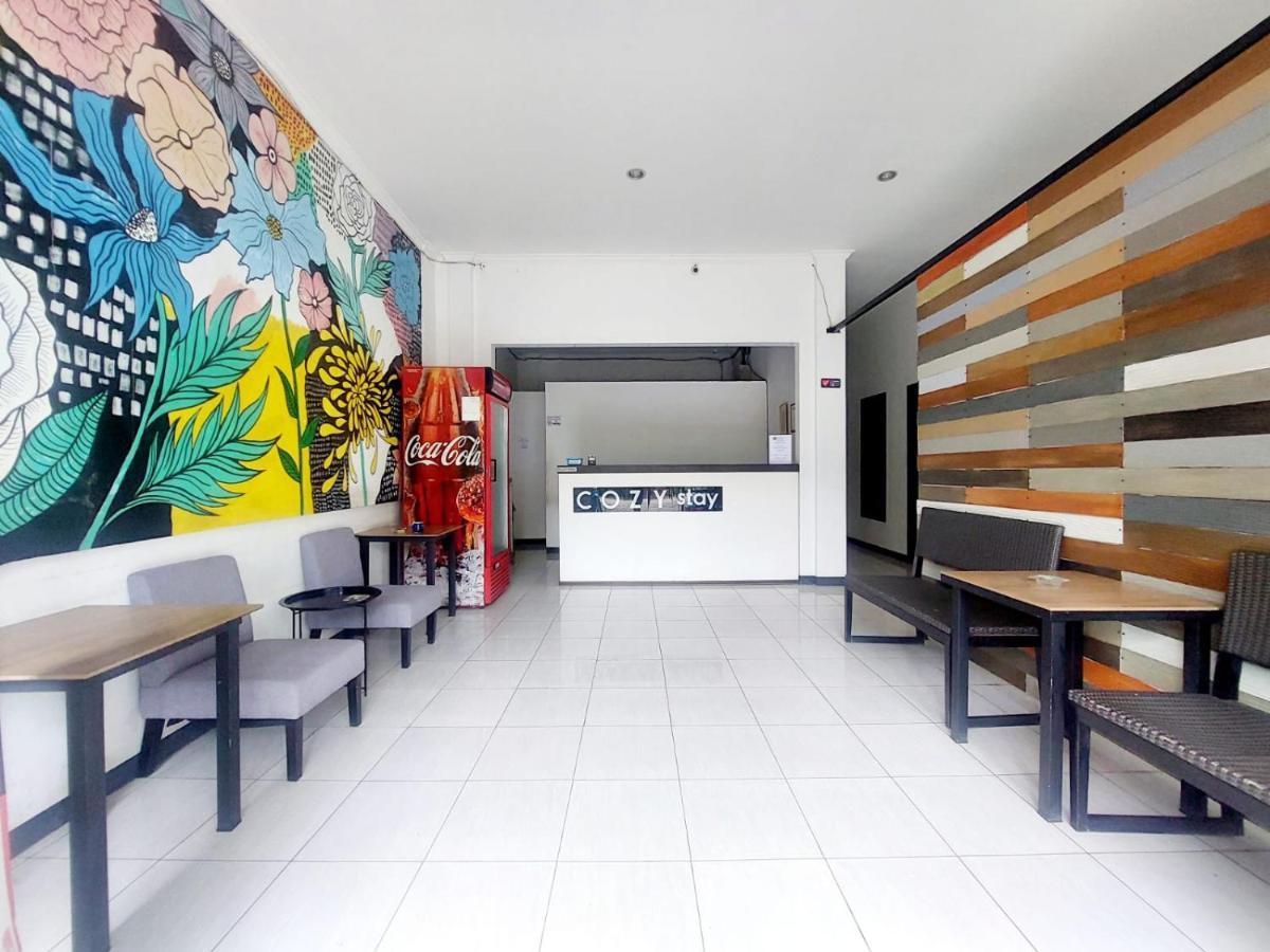 Cozy Stay Kupang Kupang  Exteriör bild