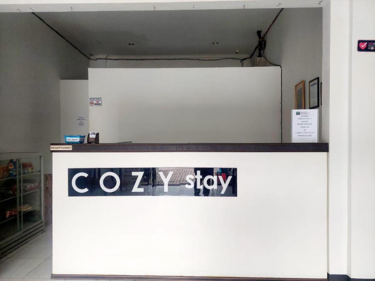 Cozy Stay Kupang Kupang  Exteriör bild