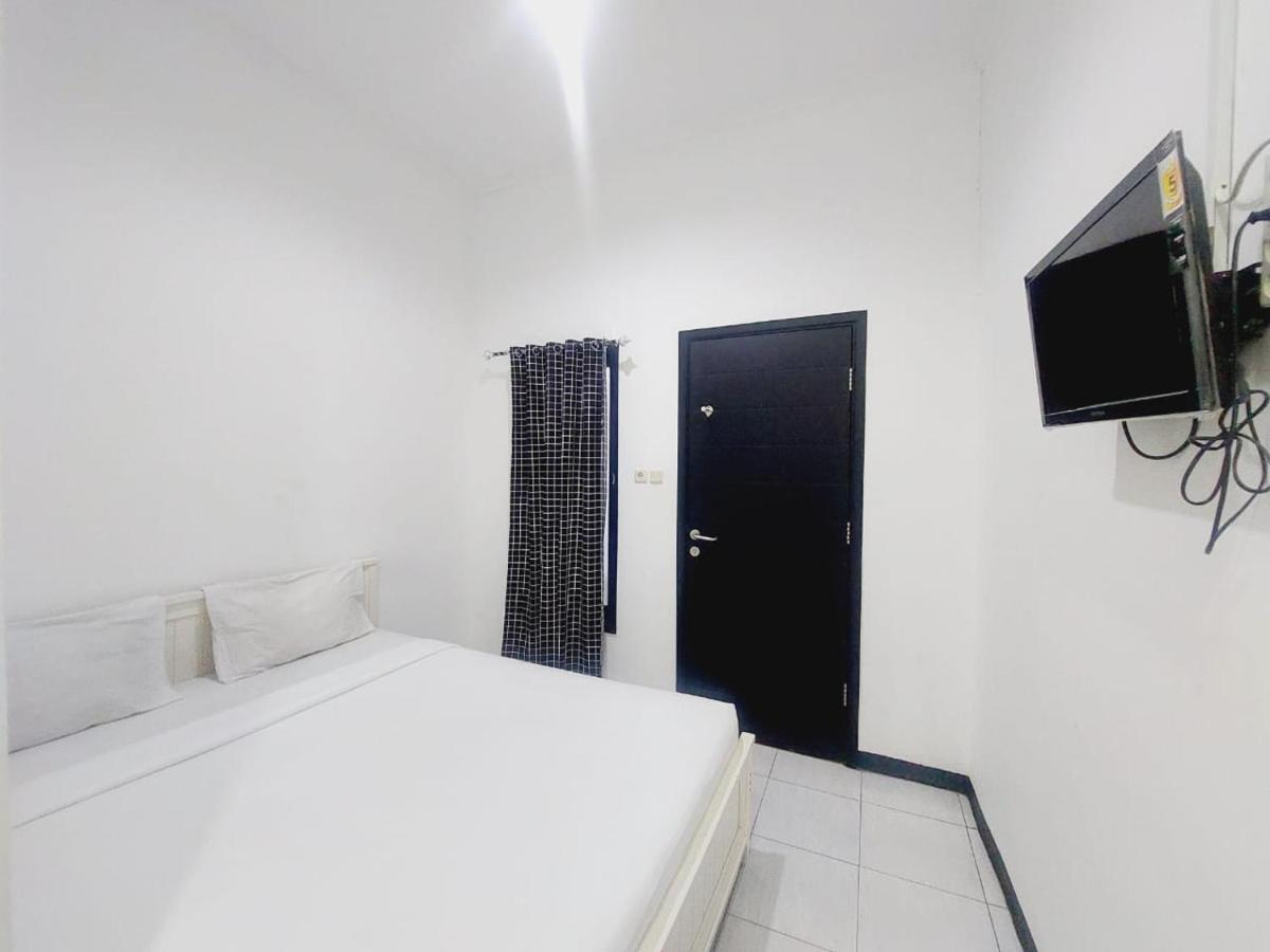 Cozy Stay Kupang Kupang  Exteriör bild